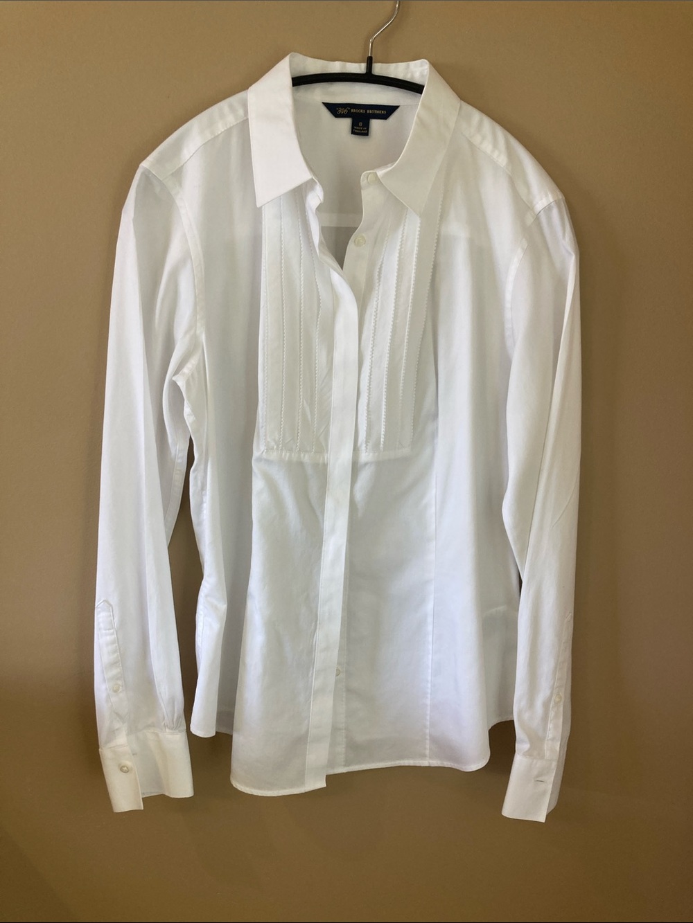 Women’s Brooks Brothers White Pleated-Front Dress Shirt